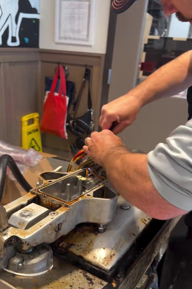 Step-by-Step How Our Technicians Diagnose Garland Clamshell Grill GFI Tripping